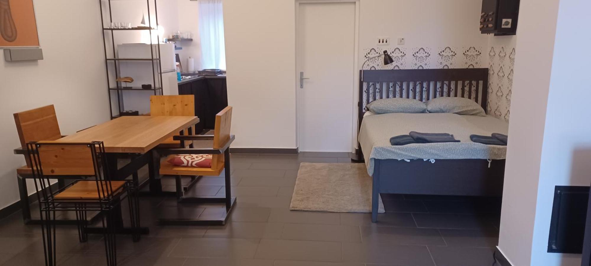 Studio Apartman Ada Самобор Екстериор снимка
