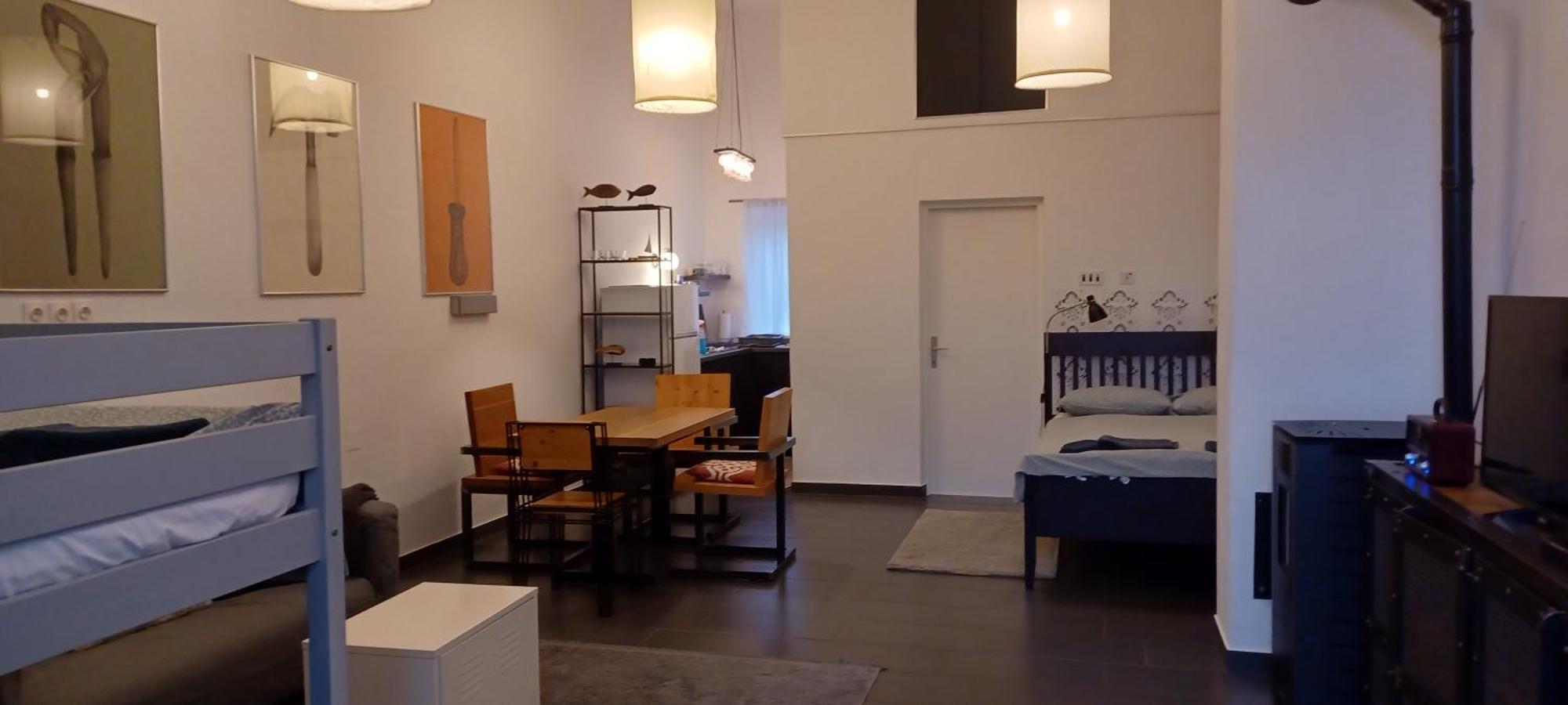 Studio Apartman Ada Самобор Екстериор снимка